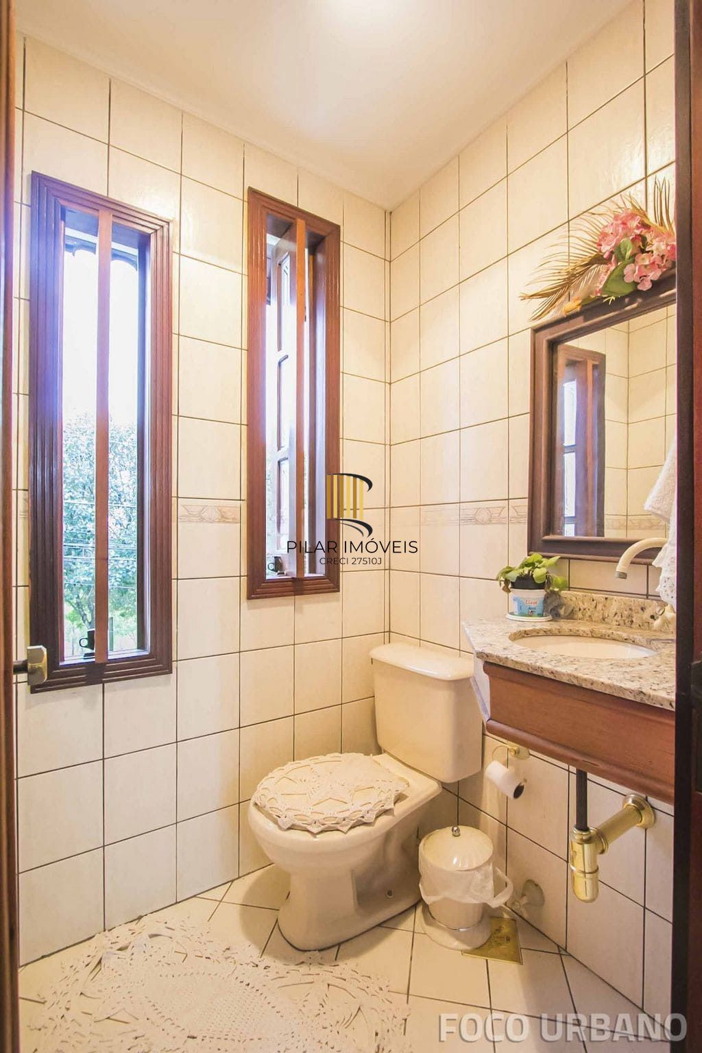 Casa 3 dormitórios à venda no Bairro Parque Santa Fé - Porto Alegre