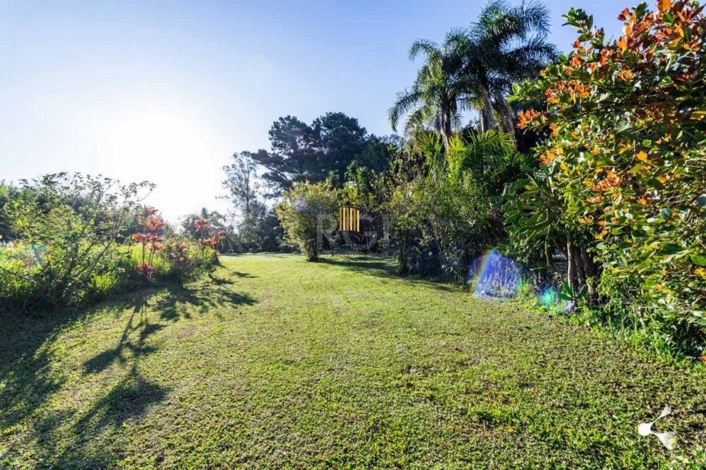 Sítio para Venda - 25000m², 0 dormitórios, Lomba do Pinheiro