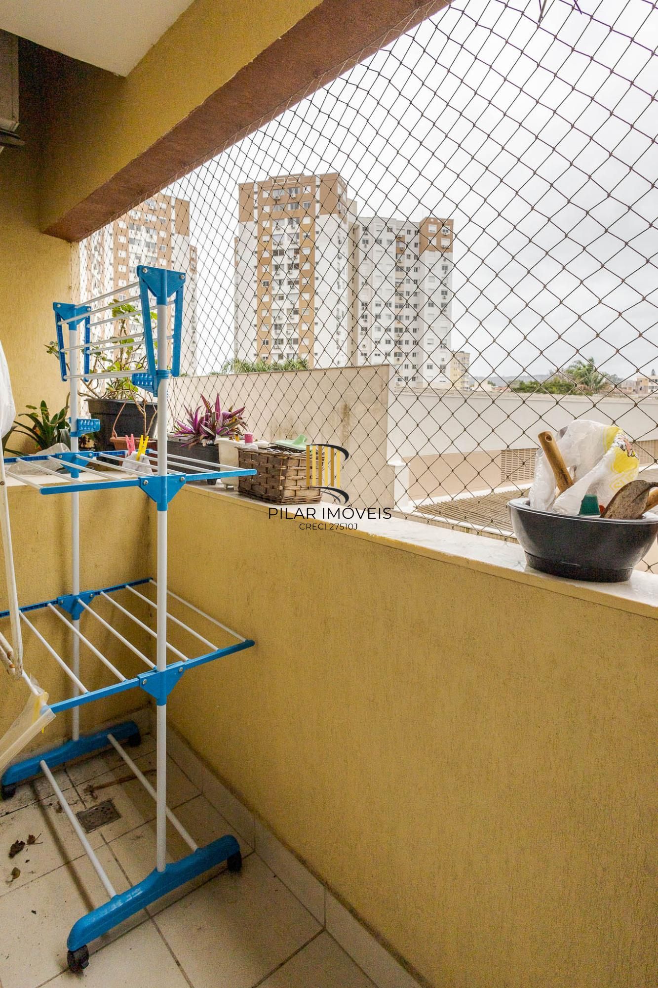 Apartamento de 03 dormitorios com suite, vaga de garagem e infraestrutura completa em Porto Alegre