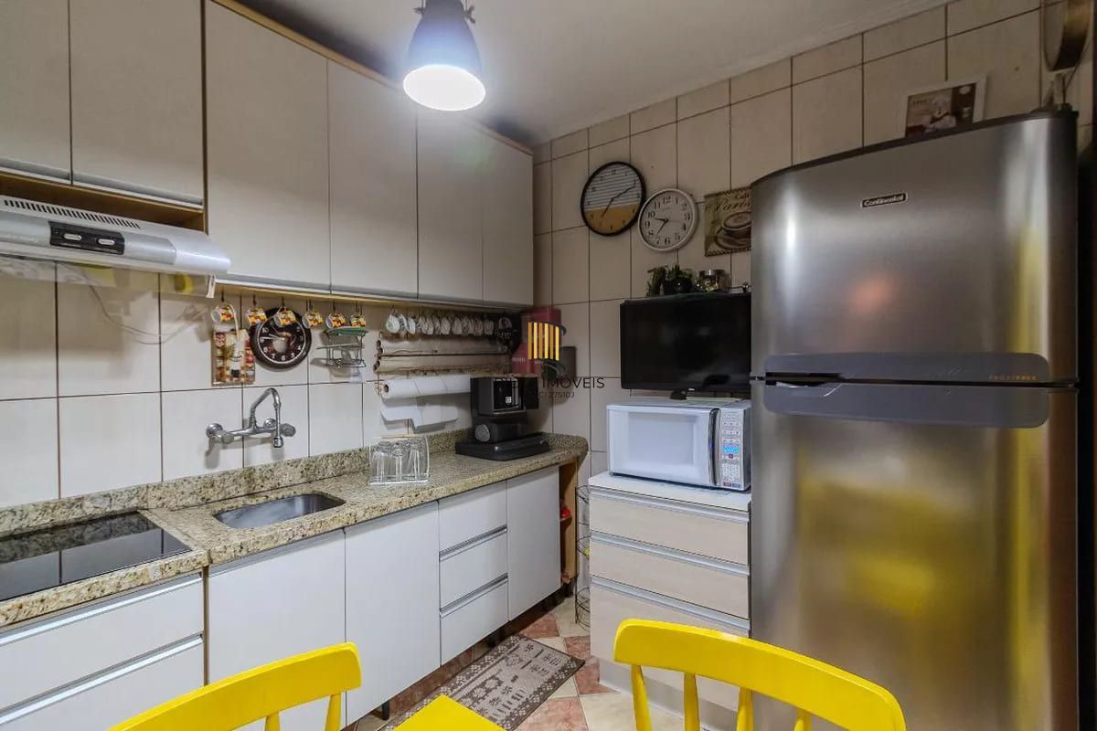 Casa de condomínio à venda com 258m², 3 quartos e 2 vagas