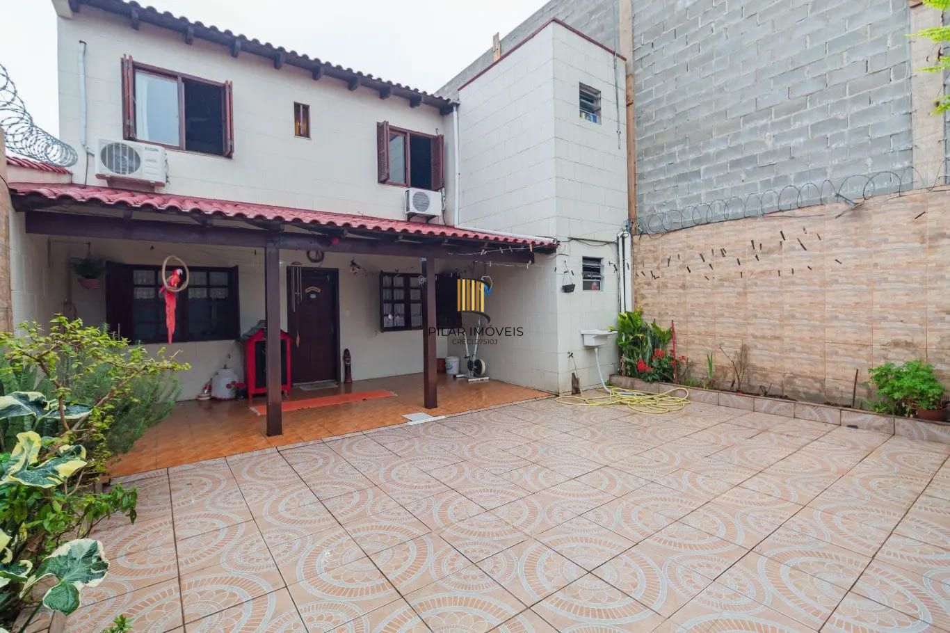 Casa com 2 dormitórios no bairro  Sarandi, Porto Alegre