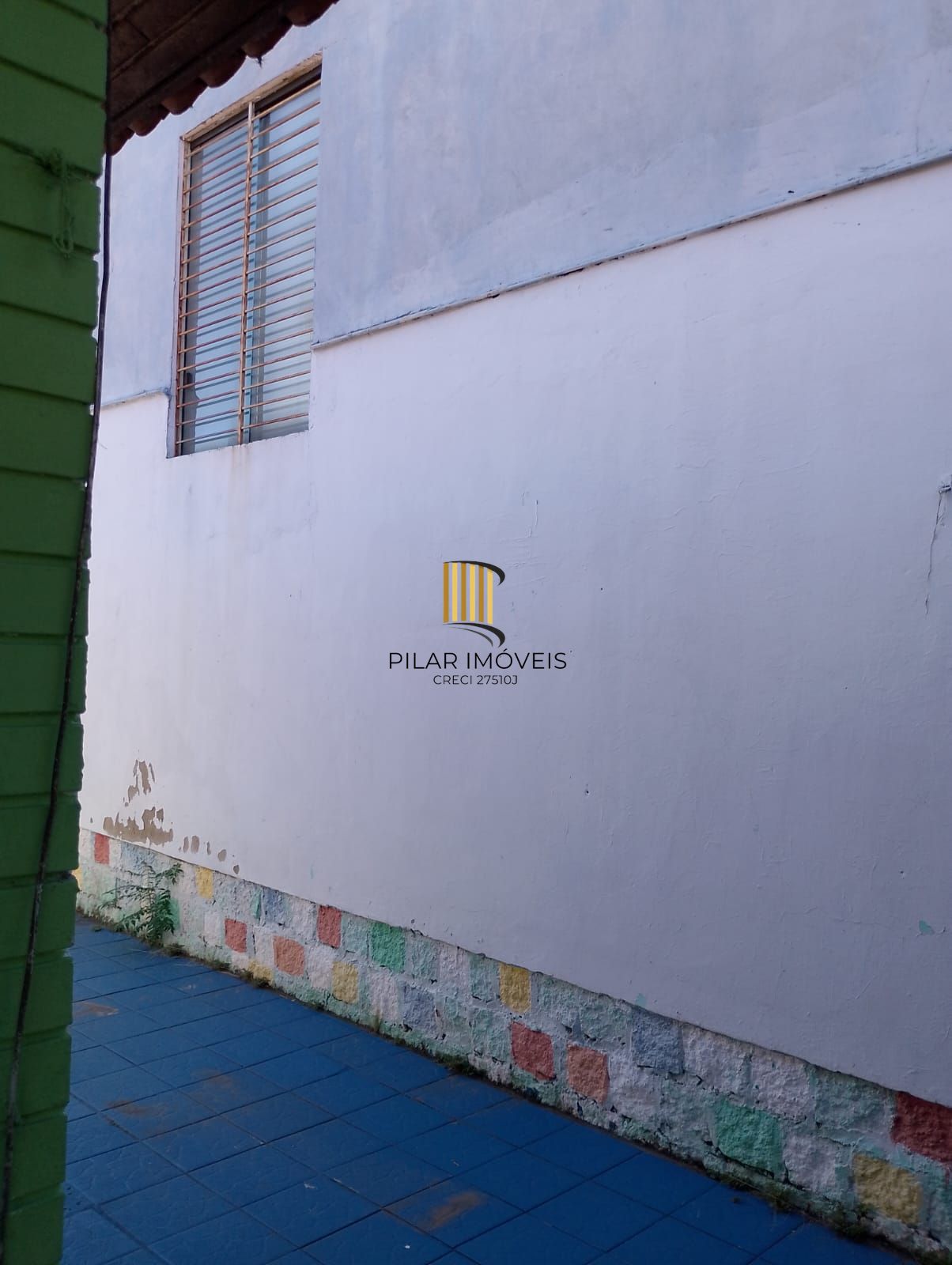 Casa de esquina 03 dormitórios Teresópolis