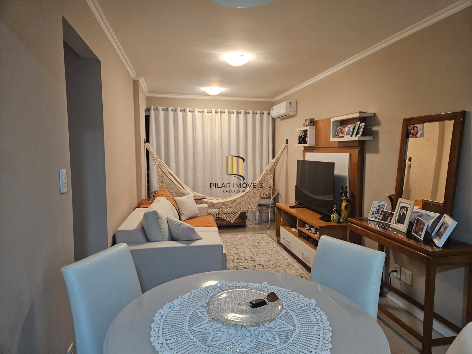 Apartamento 2 dorms à venda Rua Xavier da Cunha, Nonoai - Porto Alegre