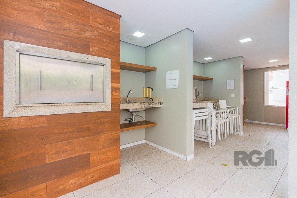 Apartamento de 2 dormitórios no bairro Centro, em Canoas