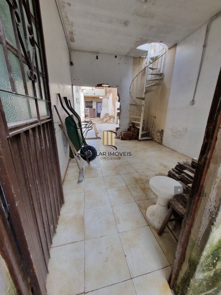 Casa 2 dormitórios no bairro Menino Deus