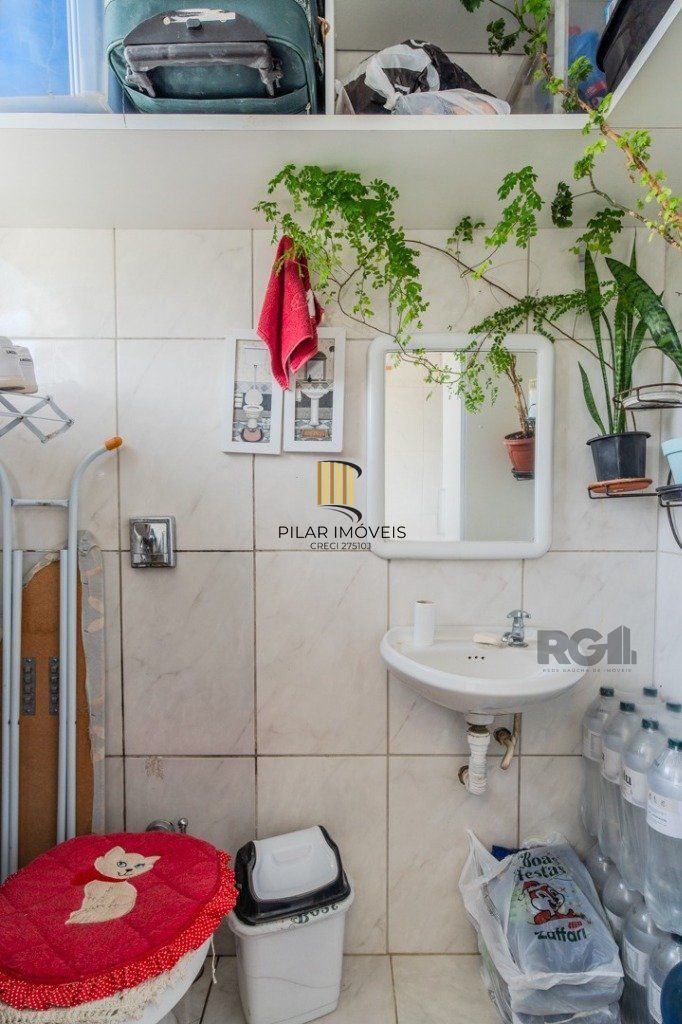 Apartamento de 2 dormitórios no bairro Teresópolis
