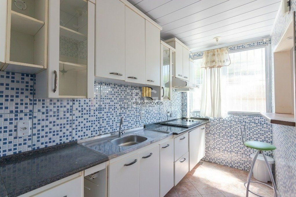 Cobertura para Venda - 118m², 3 dormitórios, 1 vaga - Nonoai