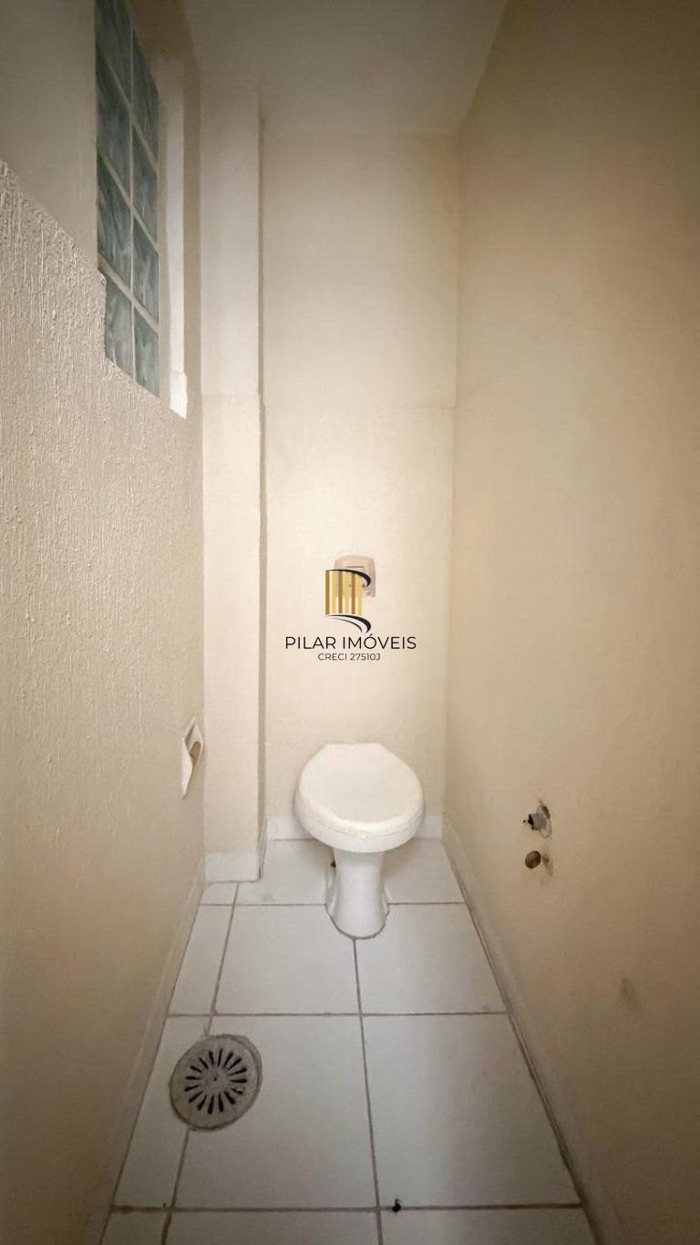 Apartamento com 2 quartos e 77m² à venda em Bom Fim, Porto Alegre. Rua Tomaz Flores, Bom Fim, Porto Alegre