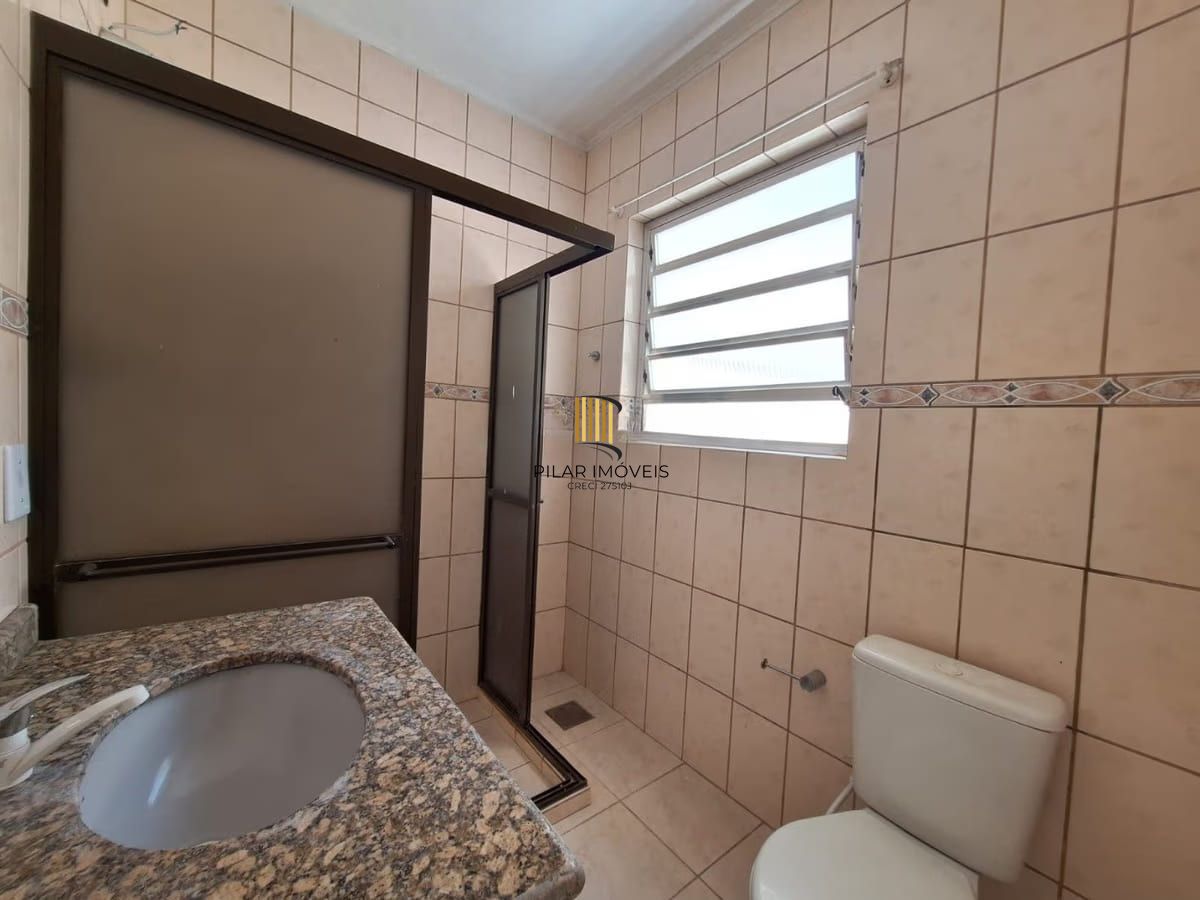 Apartamento de 2 dormitórios à venda em Praia de Belas, Porto Alegre.