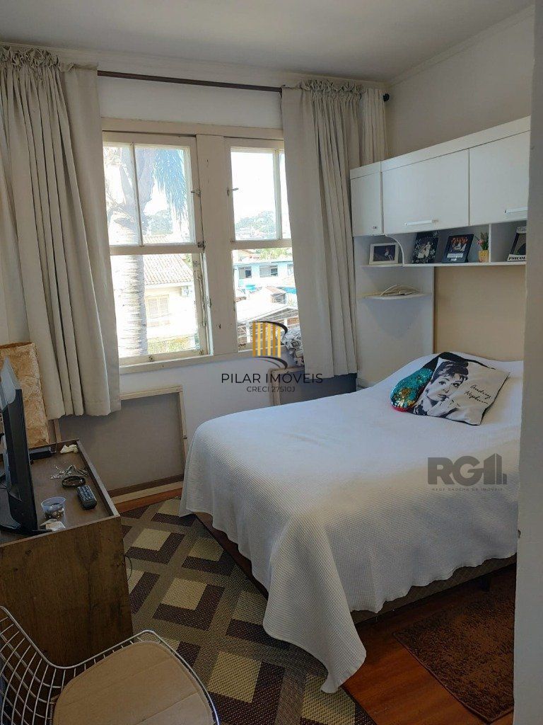 Apartamento de 2 dormitórios com 2 vagas no bairro Jardim São Pedro