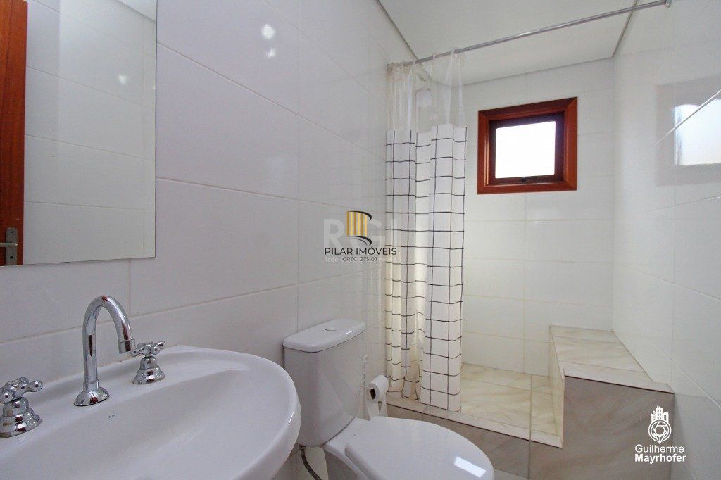 Casa para Venda - 212m², 3 dormitórios, 2 vagas - Medianeira