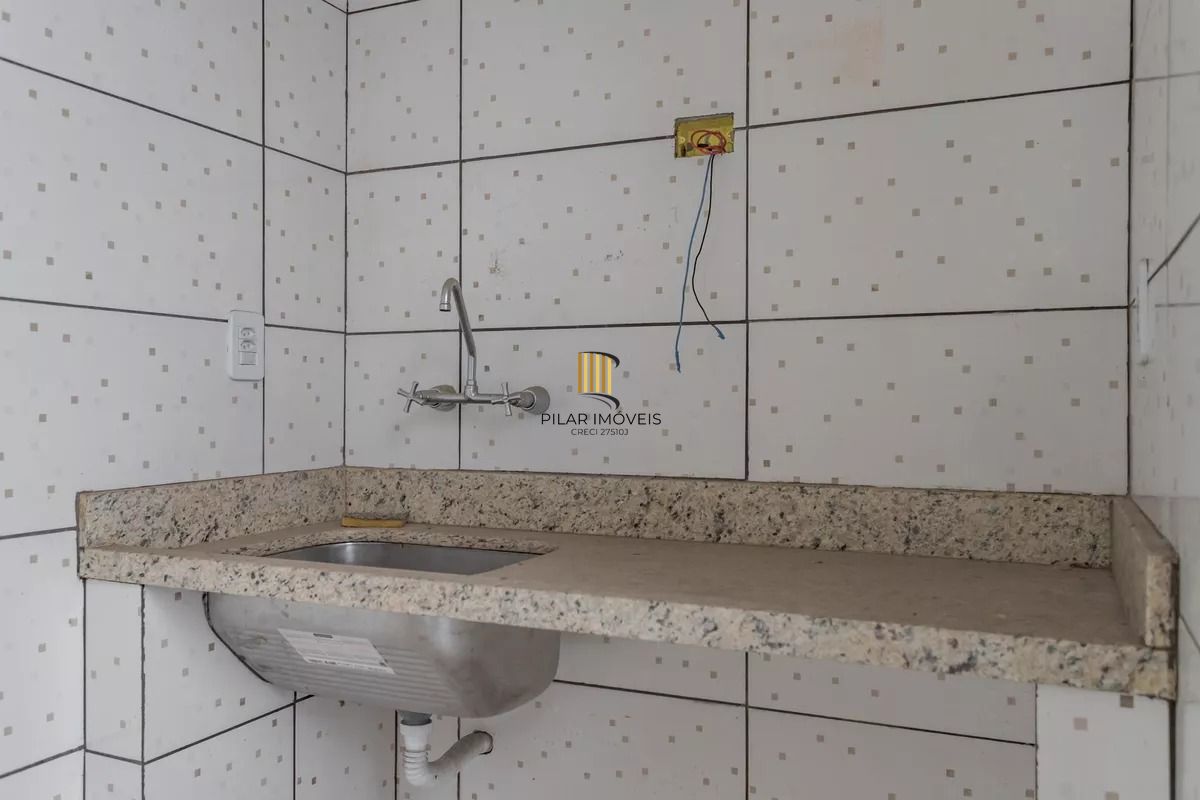 Apartamento 2 dormitórios no bairro Moinhos de Vento