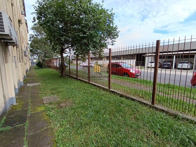 Apartamento de 2 dormitórios à venda no Bairro Partenon, Porto Alegre.