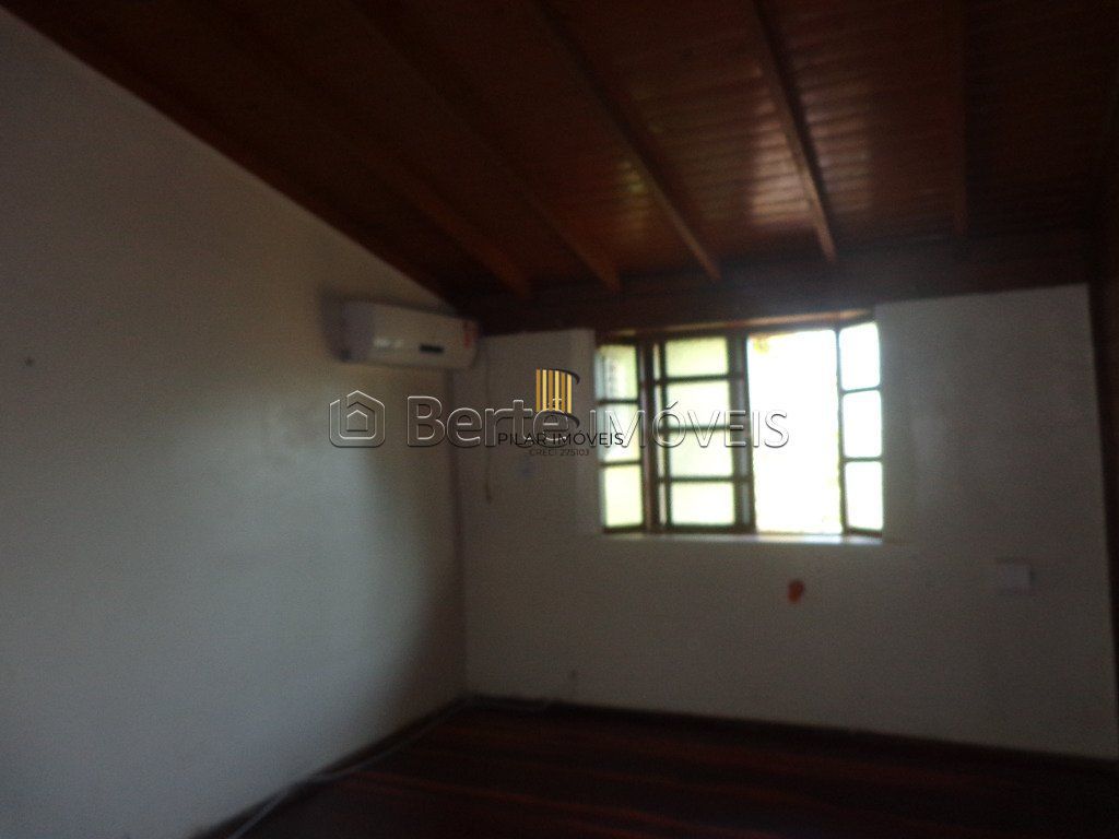 Casa para Venda - 101.25m², 4 dormitórios, 1 vaga - Campo Novo