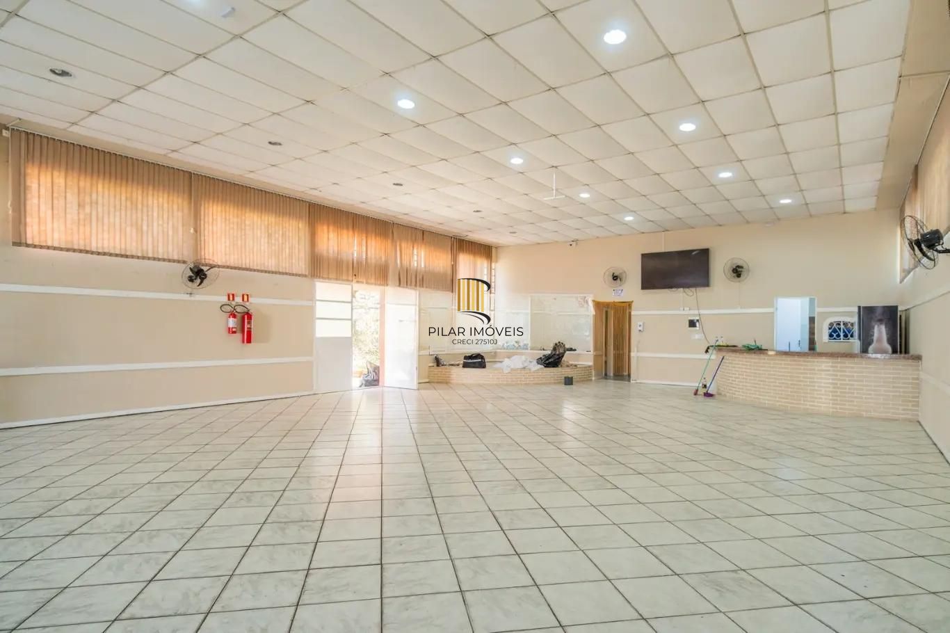 Apartamento 2 dormitórios, 1 vaga rotativa em frente na UniRitter