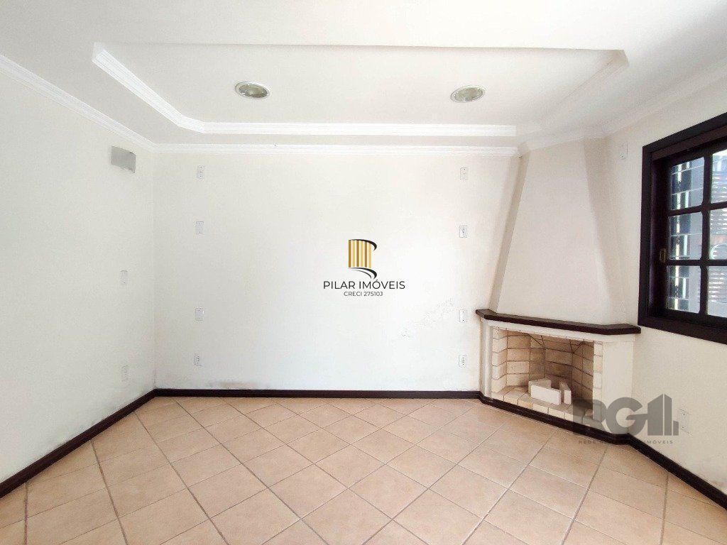 Excelente casa de 230m² com 4 dormitórios e 3 vagas.
