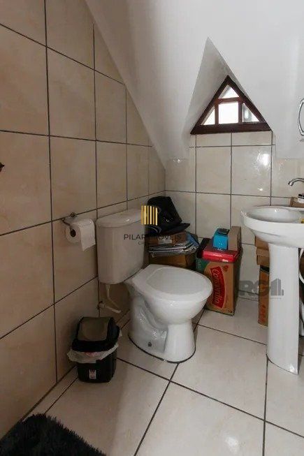 Casa em condomínio com 3 dormitórios, 1 vaga no bairro Nossa Senhora das Graças, Canoas!