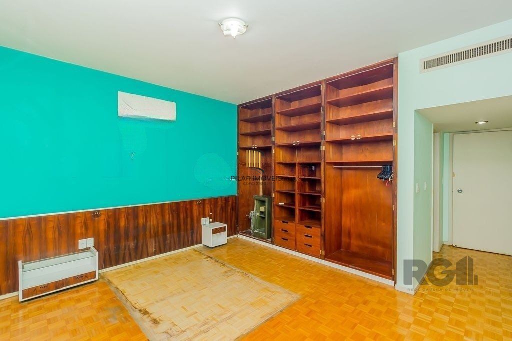 Apartamento de 3 dormitórios, bairro Bom Fim