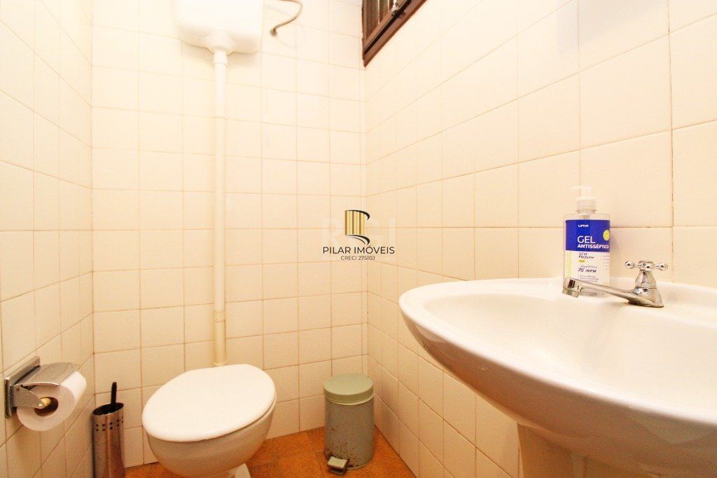 Casa 3 dor. sendo 1 suite, piscina, com vista panorâmica  no Morro Apamecor.