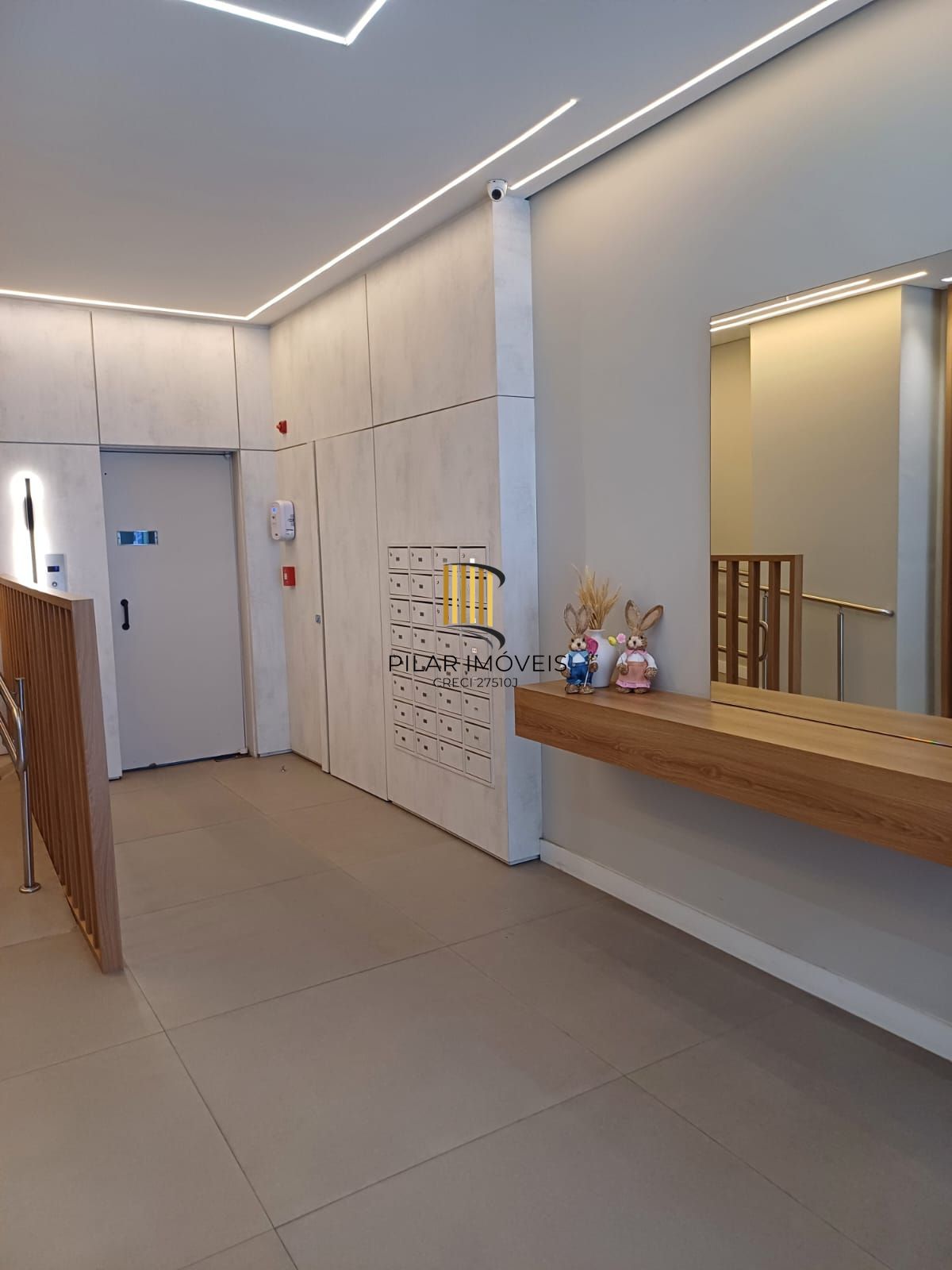 Apartamento 2 dormitórios no bairro Azenha