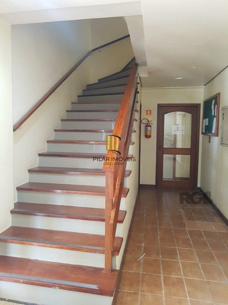 Apartamento 58m² - 2 dormitórios e 1 vaga no bairro Santa Maria Goretti