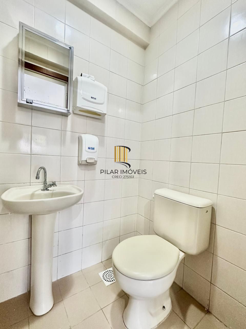 Sala Comercial 1 dormitório no bairro Nonoai