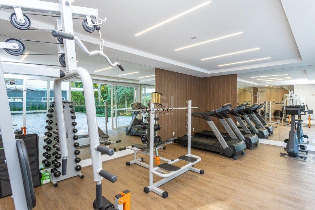 Casa Condominio para Venda - 450m², 3 dormitórios, sendo 3 suites, 3 vagas - Pedra Redonda
