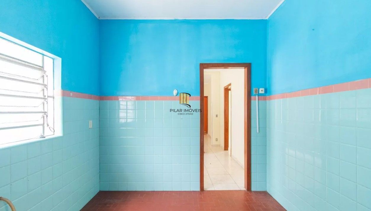 Casa 3 dormitórios Bairro Teresópolis