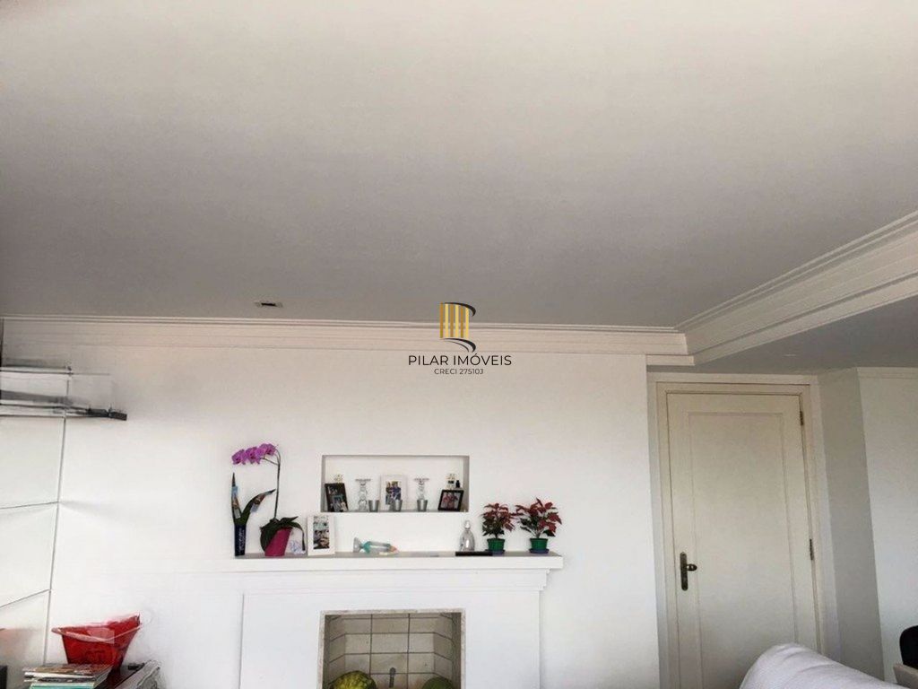 Apartamento de 3 dormitórios à venda no Bairro Jardim Sabará - Porto Alegre