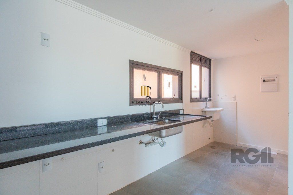 Apartamento Garden de 136,66m² com 3 dormitórios e 2 vagas no bairro Nonoai!