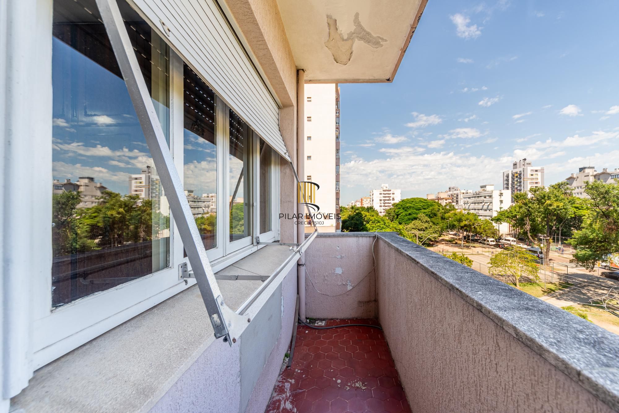 Apartamento de 3 dormitórios á venda no Bairro Santana, Porto Alegre