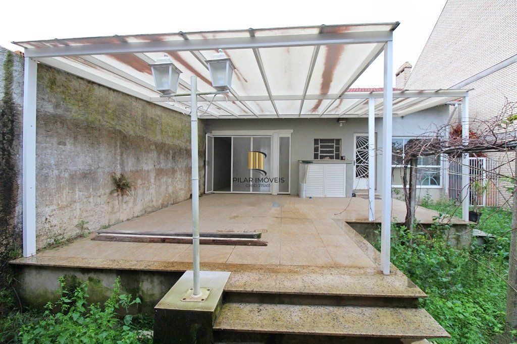 Casa 3 dormitórios no bairro Teresópolis