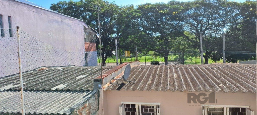 Casa 4 dormitórios no bairro Rubem Berta