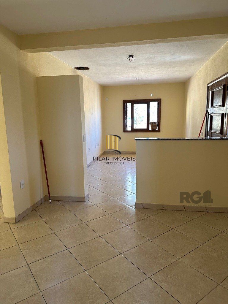 Casa de 3 dormitórios com 144m², no bairro Lomba do Pinheiro
