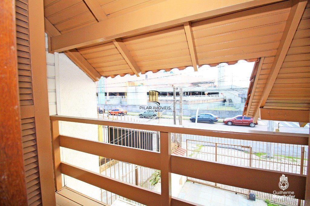 Casa para Venda - 235m², 3 dormitórios, sendo 1 suites, 3 vagas - Sarandi