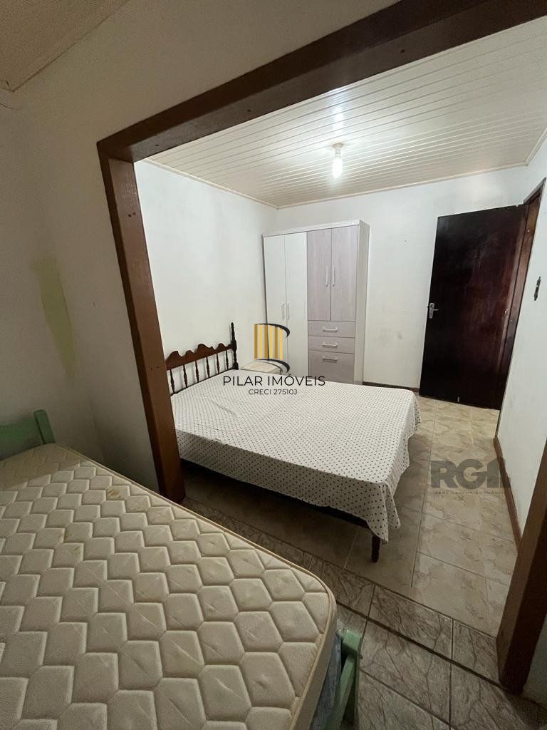 Casa 2 dormitórios no bairro Quintão