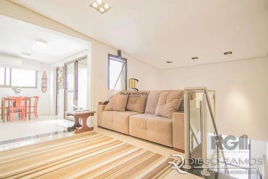 Cobertura à venda com 1 quarto 102 m²  Mobiliado Alto Padrão Rua Dario Pederneiras, Petrópolis, Porto Alegre