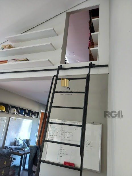Casa 3 dormitórios no bairro Teresópolis