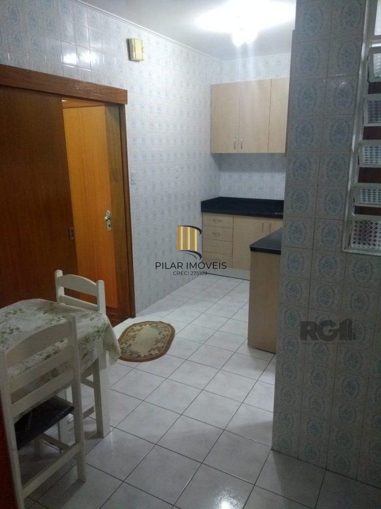 Apartamento 84m² - 3 dormitórios e 1 vaga no bairro Petrópolis