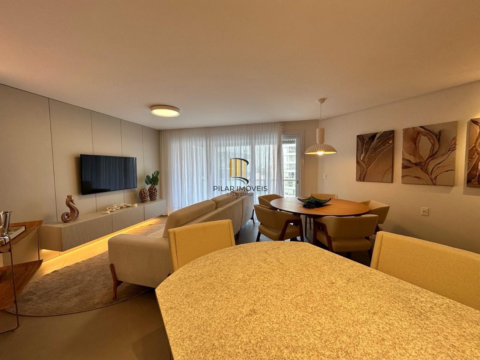 Apartamento 2 dormitórios no bairro Centro