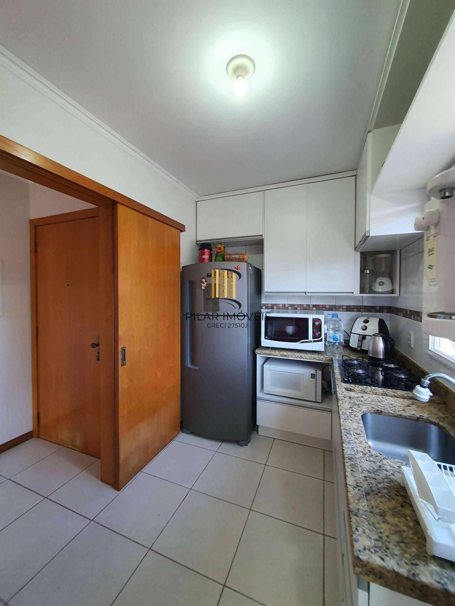 Apartamento mobiliado, pronto para morara com 2 dormitórios e 1 garagem