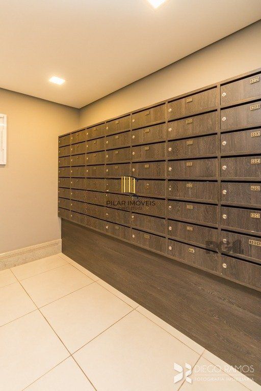Apartamento à venda com 3 quartos 74 m²  Avalia imóvel no negócio Alto Padrão Rua Casemiro de Abreu, Moinhos de vento, Porto Alegre