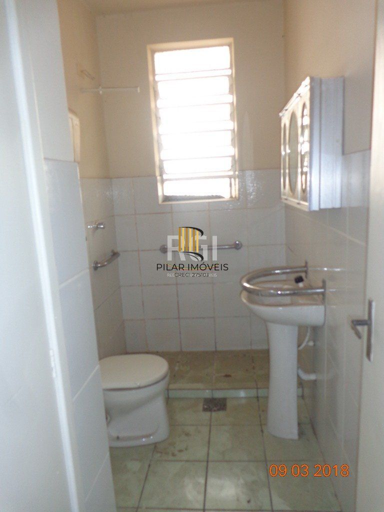 Predio para Venda - 400m², 0 dormitórios, Petrópolis