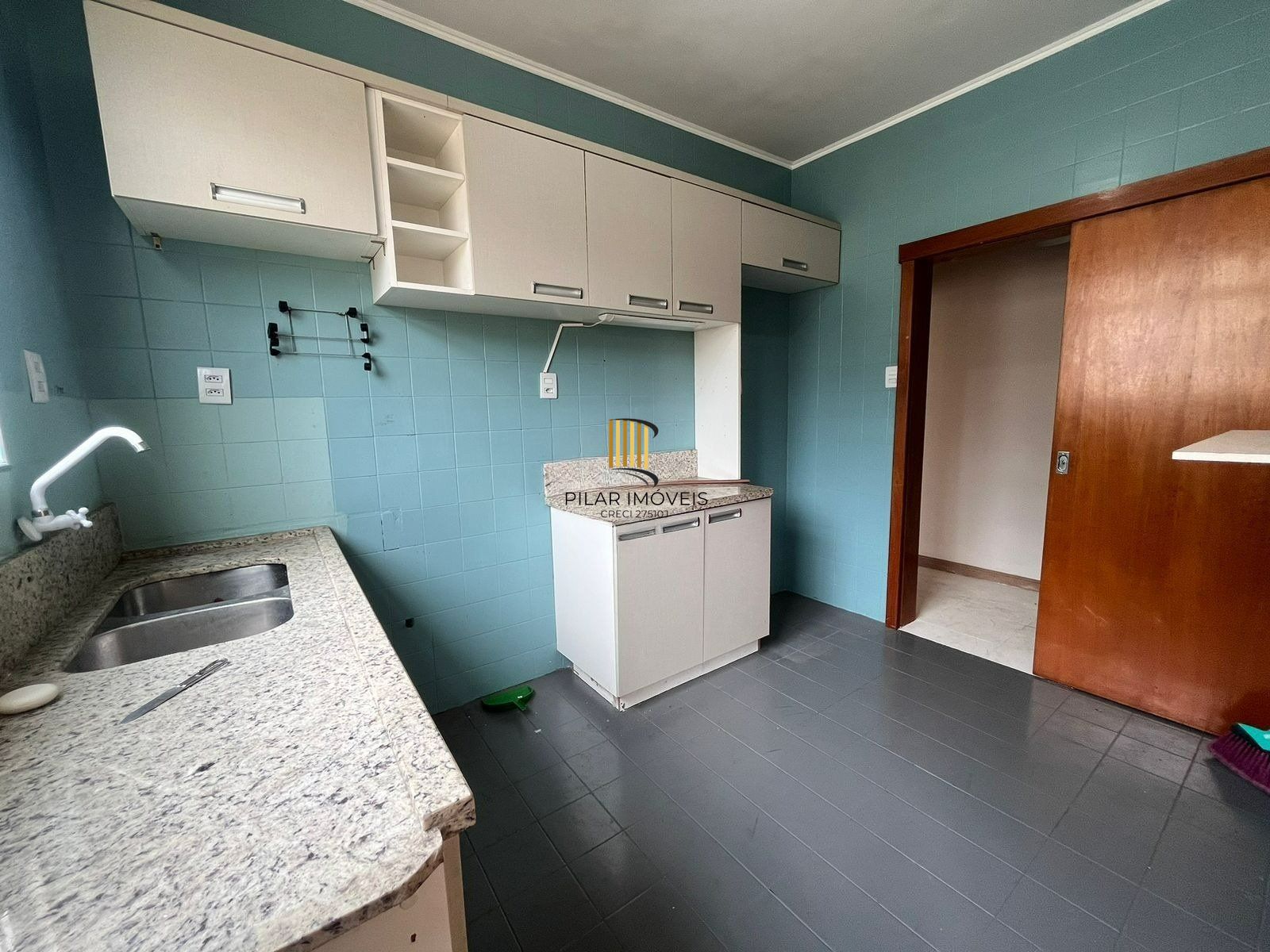 Apartamento de 3 dormitórios á venda no Bairro Rio Branco, Porto Alegre.
