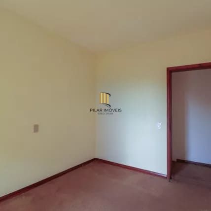 Casa à venda com 4 dormitorios no Bairro Nonoai - Porto Alegre