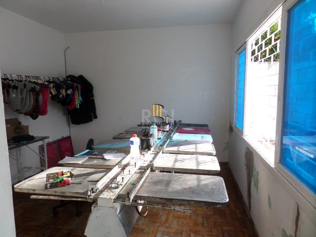 Casa para Venda - 153m², 5 dormitórios, sendo 3 suites, 4 vagas - Jardim Itu Sabará