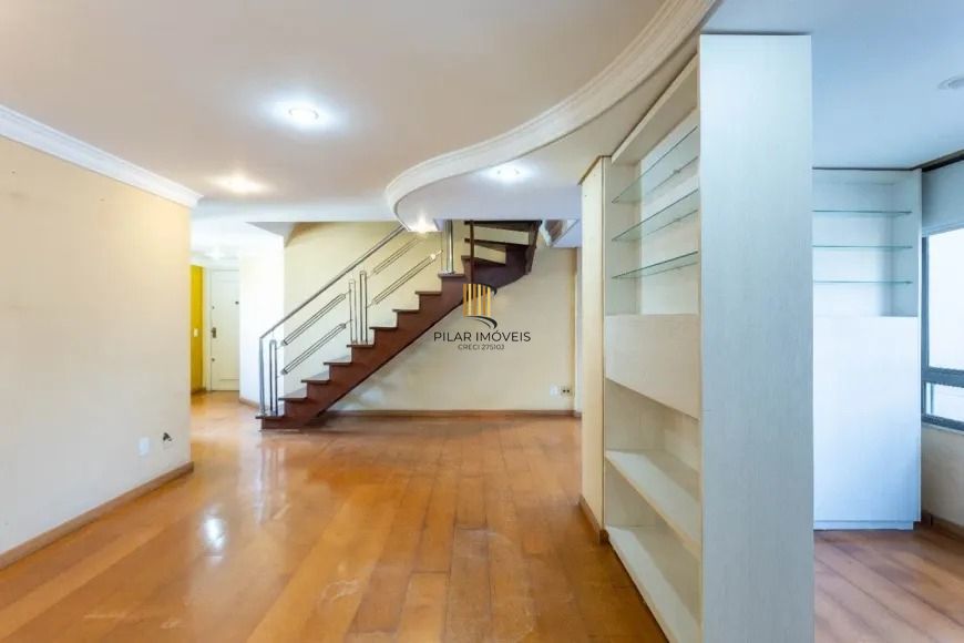 Cobertura com Vista Panorâmica e Terraço Privativo no Bairro Rio Branco