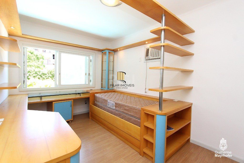 Casa para Venda - 393m², 4 dormitórios, sendo 2 suites, 4 vagas - Ipanema