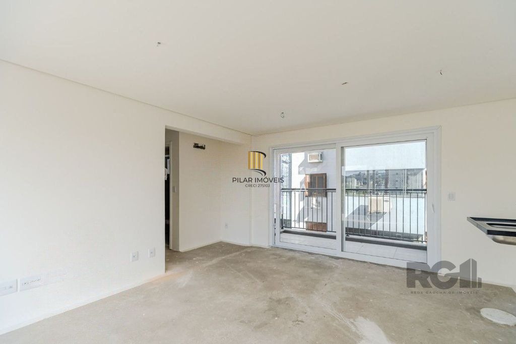 Apartamento de 2 dormitórios no bairro menino deus  