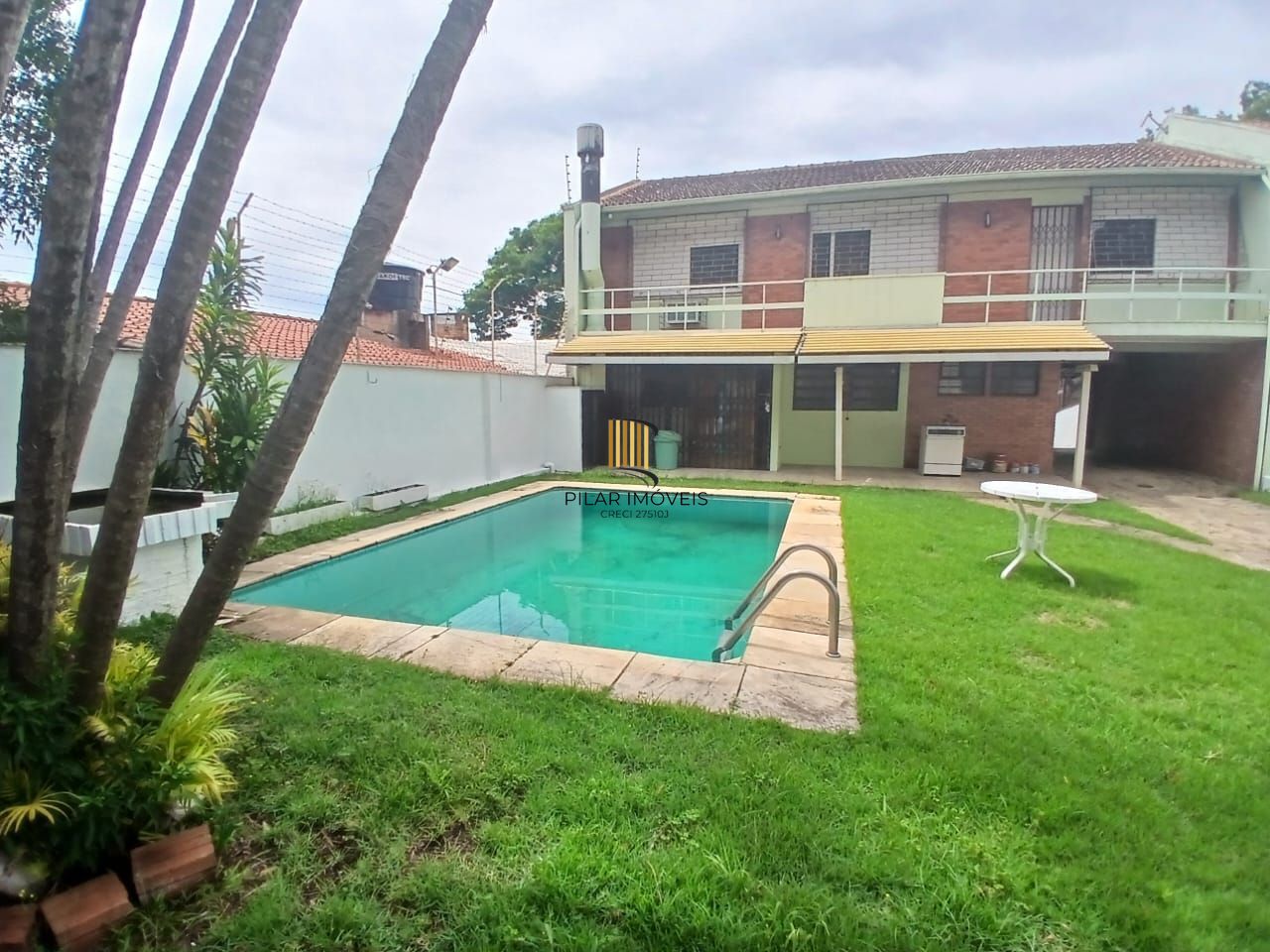 Casa com piscina e patio ampla no bairro Boa Vista, Porto Alegre/RS - Pilar Imóveis